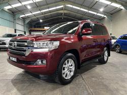 2017 Toyota Landcruiser VX