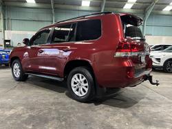 2017 Toyota Landcruiser VX