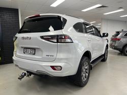 2021 Isuzu MU-X LS-U MY21 Mineral White