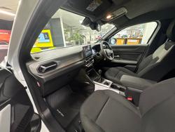 2025 Renault Duster Evolution X1311 MY25 4X4 Solid White