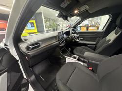 2025 Renault Duster Evolution X1311 MY25 4X4 Solid White