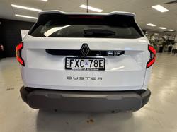 2025 Renault Duster Evolution X1311 MY25 4X4 Solid White