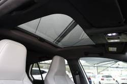 2025 Volkswagen Golf 110TSI R-Line