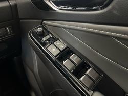 2026 Isuzu MU-X LS-T MY25.5 4X4 Dual Range Mercury Silver Metallic