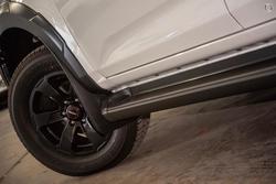 2025 Isuzu D-MAX X-TERRAIN MY25.5 4X4 Dual Range Moonstone White Pearl