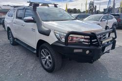 2017 Toyota Hilux SR5