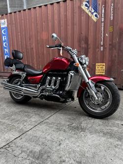 2006 Triumph ROCKET III Red