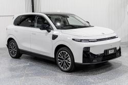 2026 Leapmotor B10 Design LR