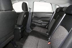 2024 Mitsubishi ASX ES