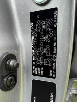 2022 Toyota Hilux SR