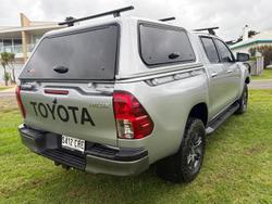 2022 Toyota Hilux SR