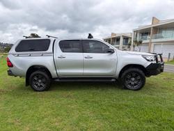 2022 Toyota Hilux SR