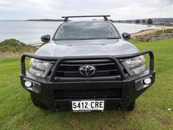 2022 Toyota Hilux SR