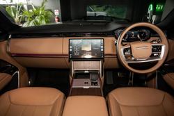 2025 Land Rover Range Rover D350 HSE