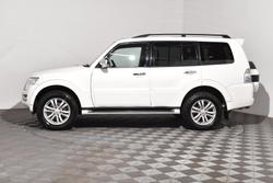 2020 Mitsubishi Pajero GLS
