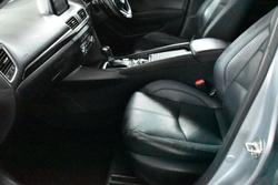 2018 Mazda 3 SP25 GT