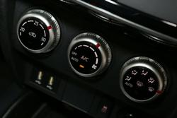 2023 Mitsubishi ASX ES
