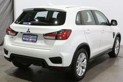 2023 Mitsubishi ASX ES
