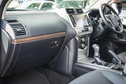 2022 Toyota PRADO Kakadu