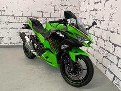 2024 Kawasaki Ninja 400 (EX400G) Ninja Green