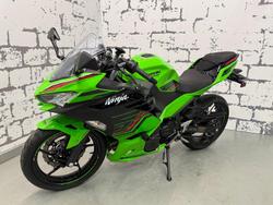 2024 Kawasaki Ninja 400 (EX400G) Ninja Green