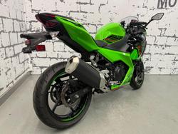 2024 Kawasaki Ninja 400 (EX400G) Ninja Green