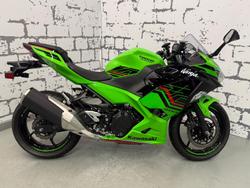 2024 Kawasaki Ninja 400 (EX400G) Ninja Green