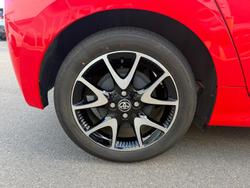 2025 Toyota Yaris SX Hybrid