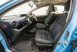 2016 Toyota Prius i-Tech