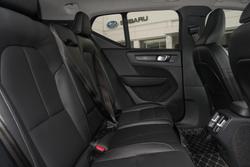 2022 Volvo XC40 Ultimate B5 Dark
