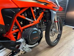 2023 KTM 690 ENDURO R Orange