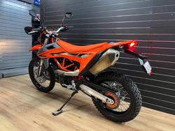 2023 KTM 690 ENDURO R Orange