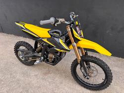 2025 Sur-ron 2025 SURRON Hyper Bee YELLOW