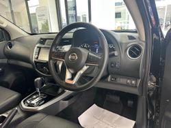 2024 Nissan Navara ST-X D23 MY24 4x2 Black Star