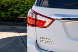 2021 Isuzu MU-X LS-M