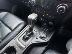 2022 Ford Everest Titanium