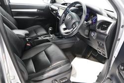 2017 Toyota Hilux SR5