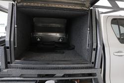 2017 Toyota Hilux SR5