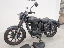 2022 Royal Enfield CLASSIC 350 DARK Black