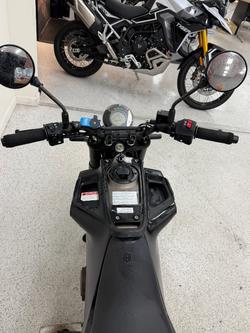 2022 HUSQVARNA SVARTPILEN 401 Black