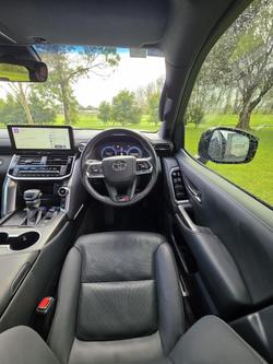 2025 Toyota Landcruiser GR Sport