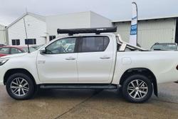 2019 Toyota Hilux SR5