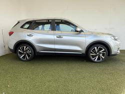 2025 MG ZS Essence Turbo