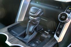 2023 Toyota Landcruiser VX