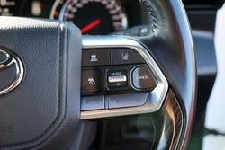 2023 Toyota Landcruiser VX
