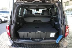 2025 Toyota Landcruiser Prado VX