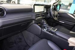 2025 Toyota Landcruiser Prado VX