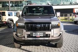 2025 Toyota Landcruiser Prado VX