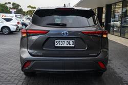 2023 Toyota Kluger GX