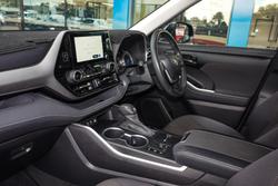 2023 Toyota Kluger GX